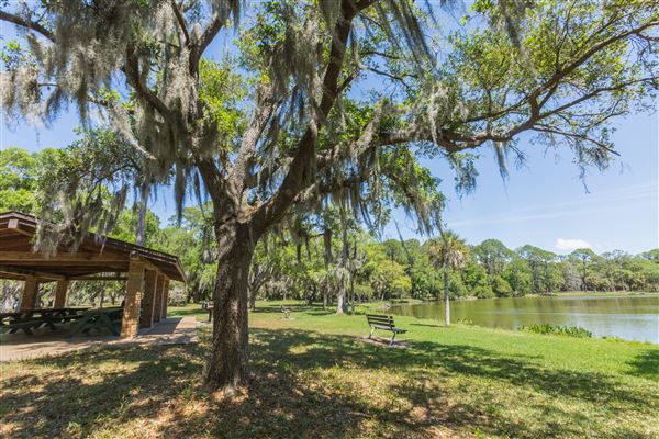 Lake Seminole Park