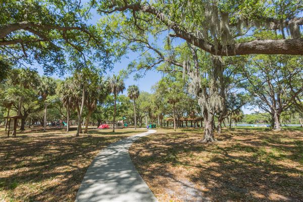 Lake Seminole Park
