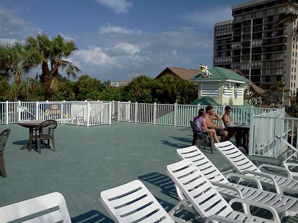 Undertow Beach Bar