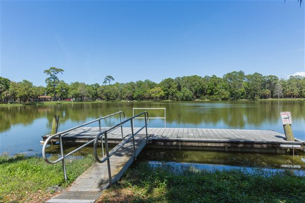 Lake Seminole Park