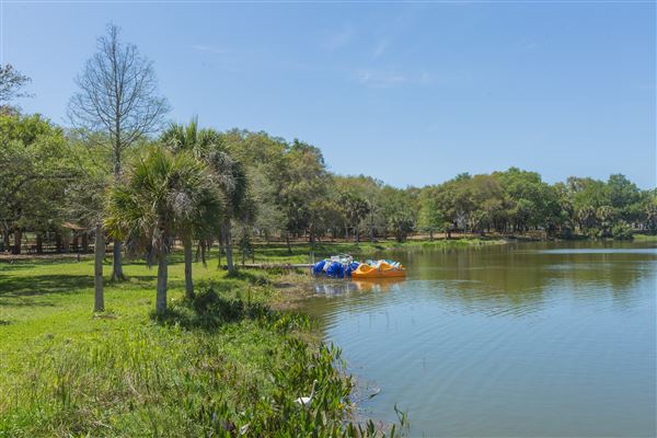 Lake Seminole Park