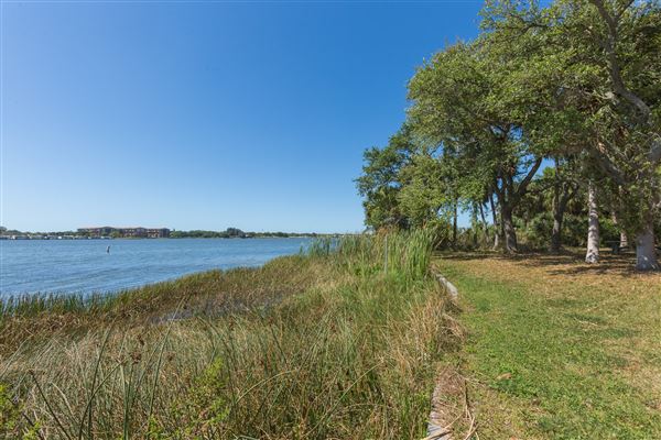 Lake Seminole Park